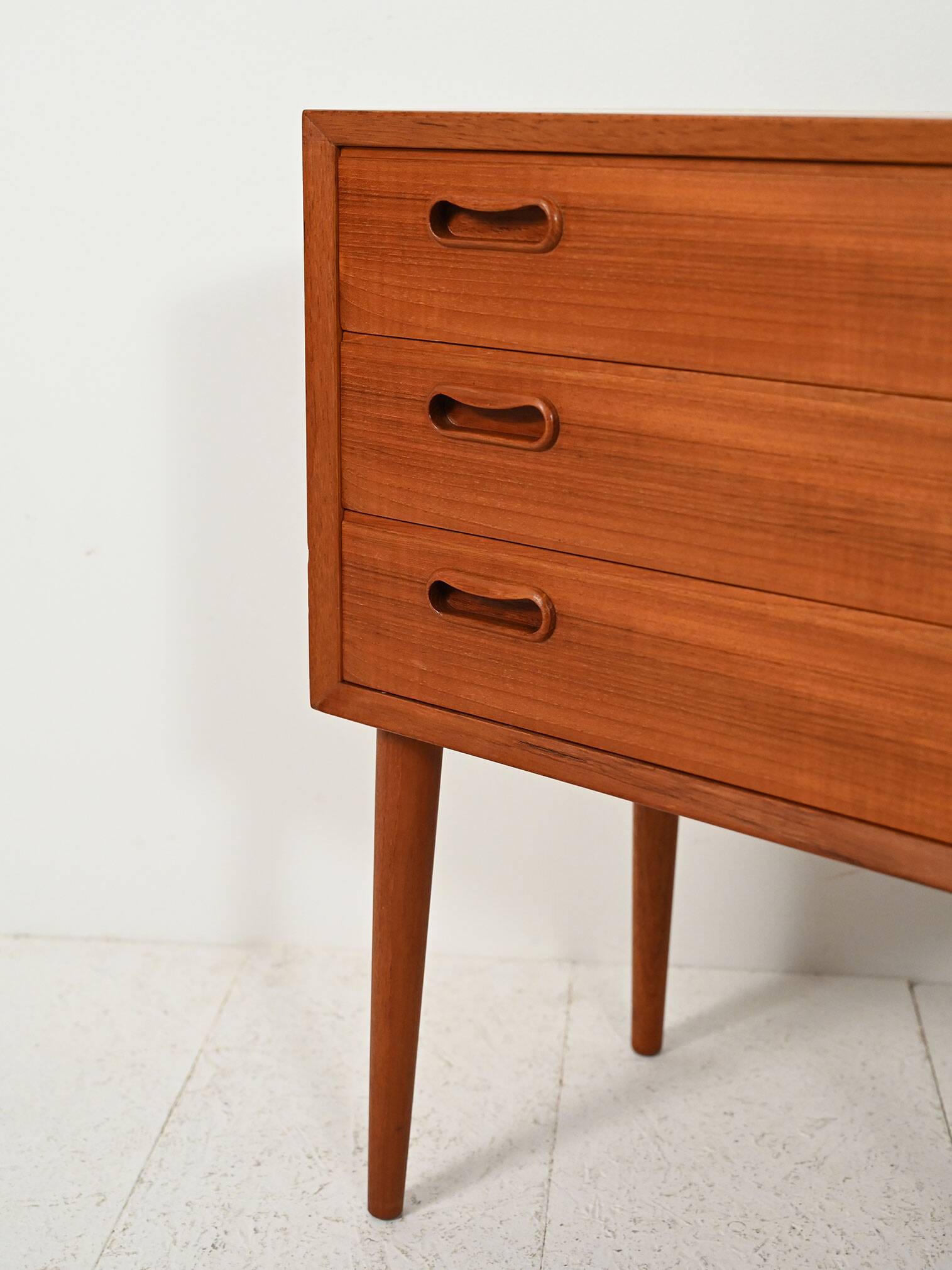 Commode en teck par Dansk Møbelfabrik