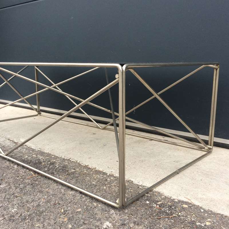 Design coffee table by Max Sauze