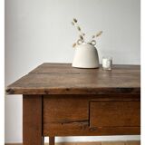 Farm table