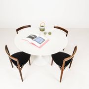 Table à manger ronde tulipe en marbre par Eero Saarinen, années 2000