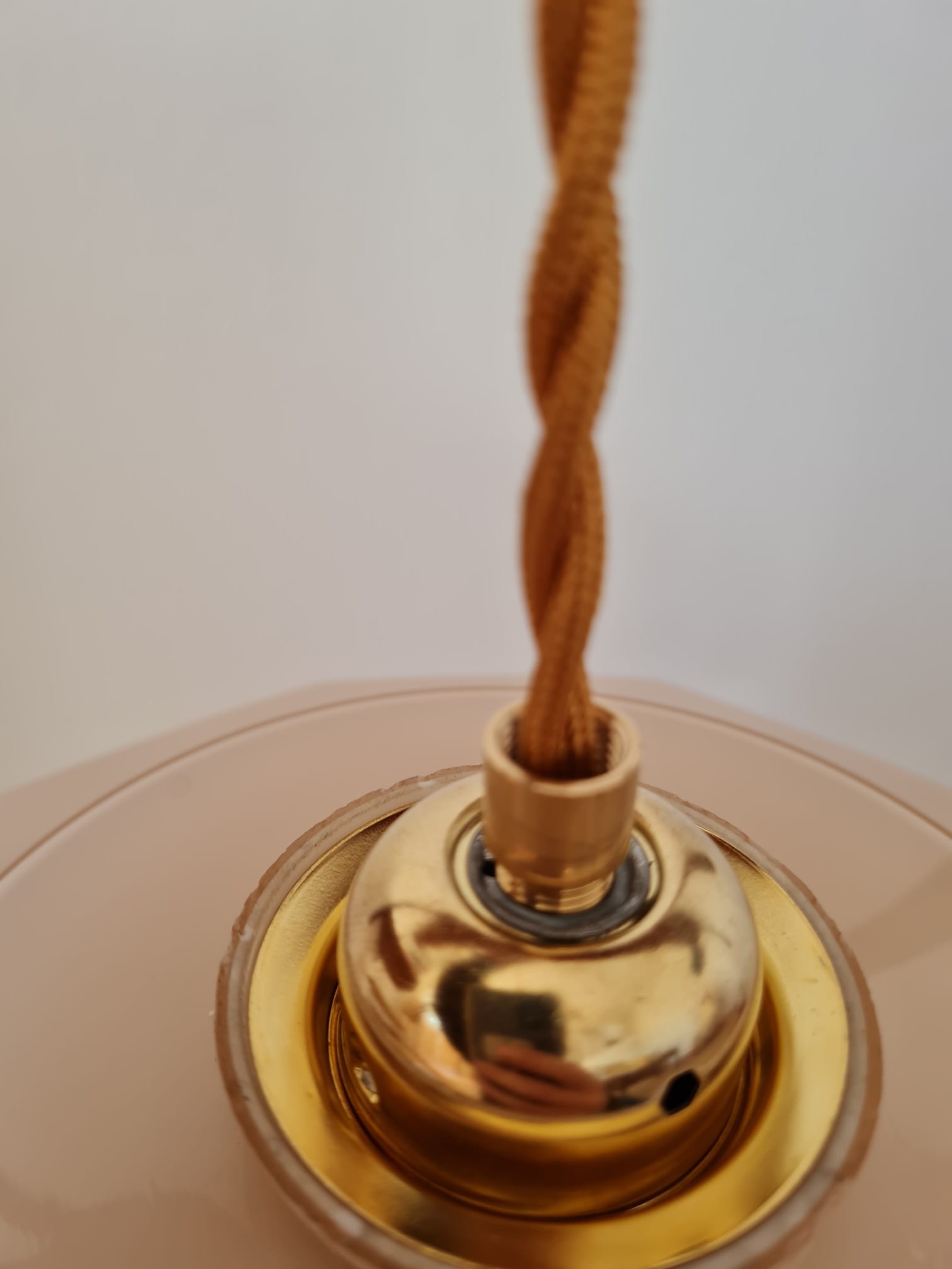 Pastel pink opaline pendant lamp