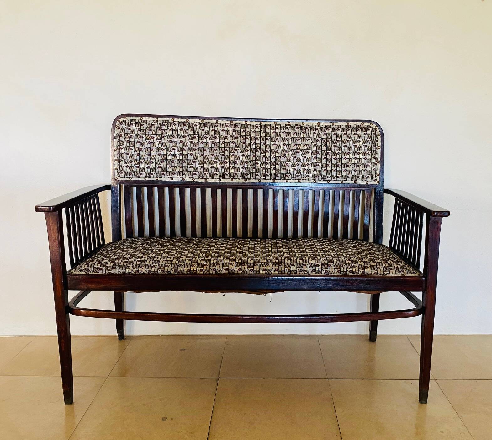 Art Nouveau style bench - Jacquard fabric