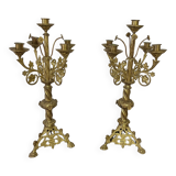 Paire d'anciens candélabres d'autel en laiton doré du XIX ème