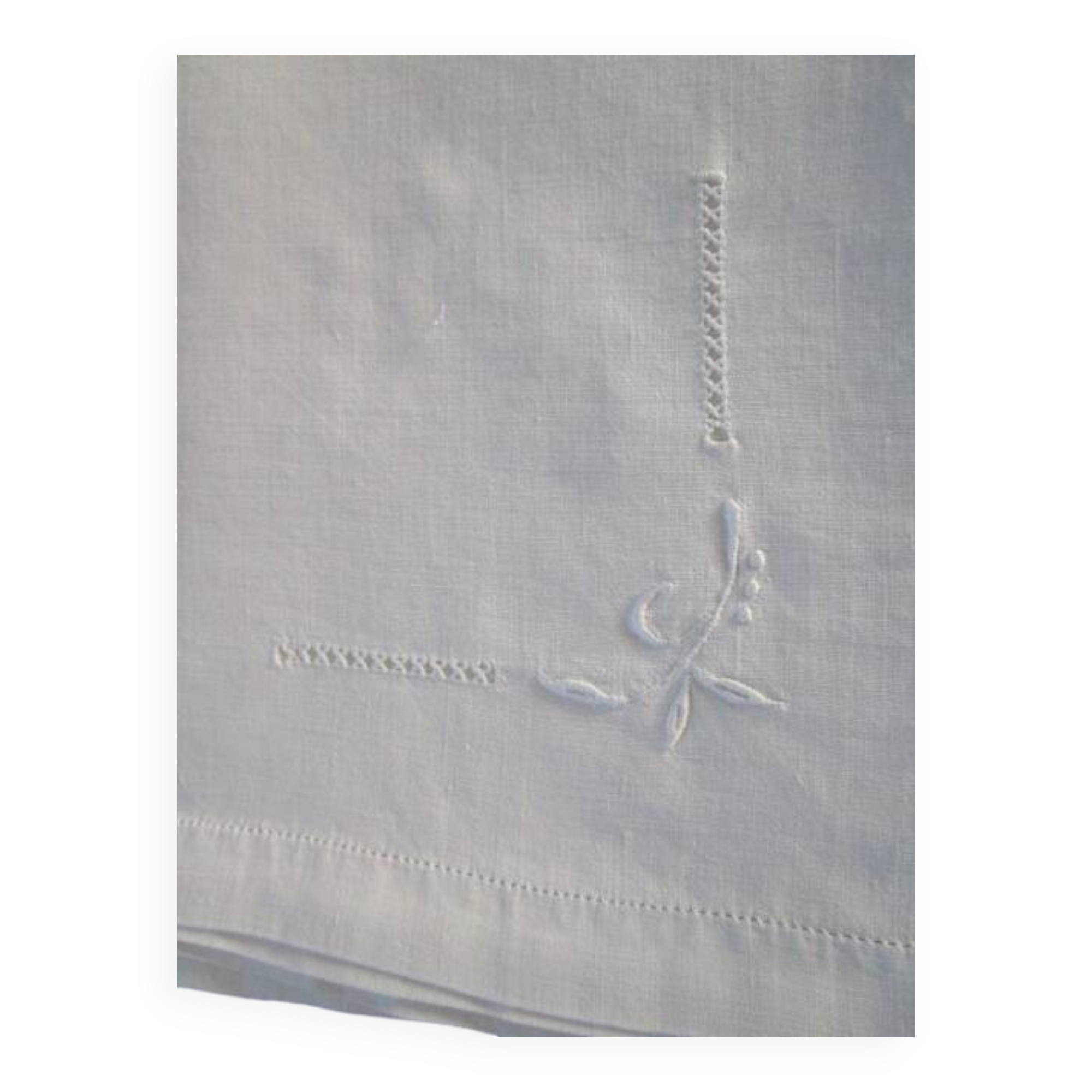 8 serviettes de table anciennes brodées