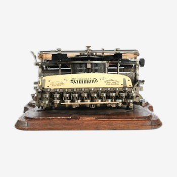 Hammond typewriter circa 1905