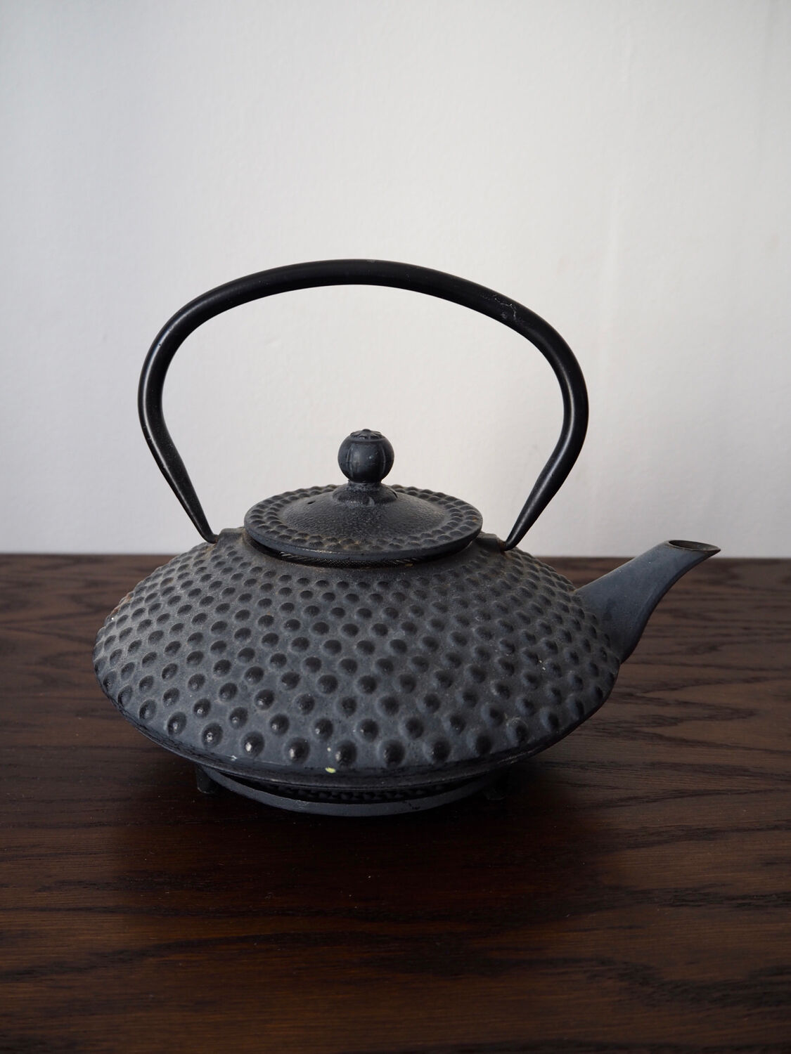 Cast iron teapot