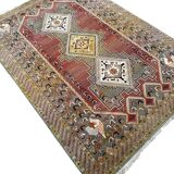 Oriental style rug 240cm x 170cm