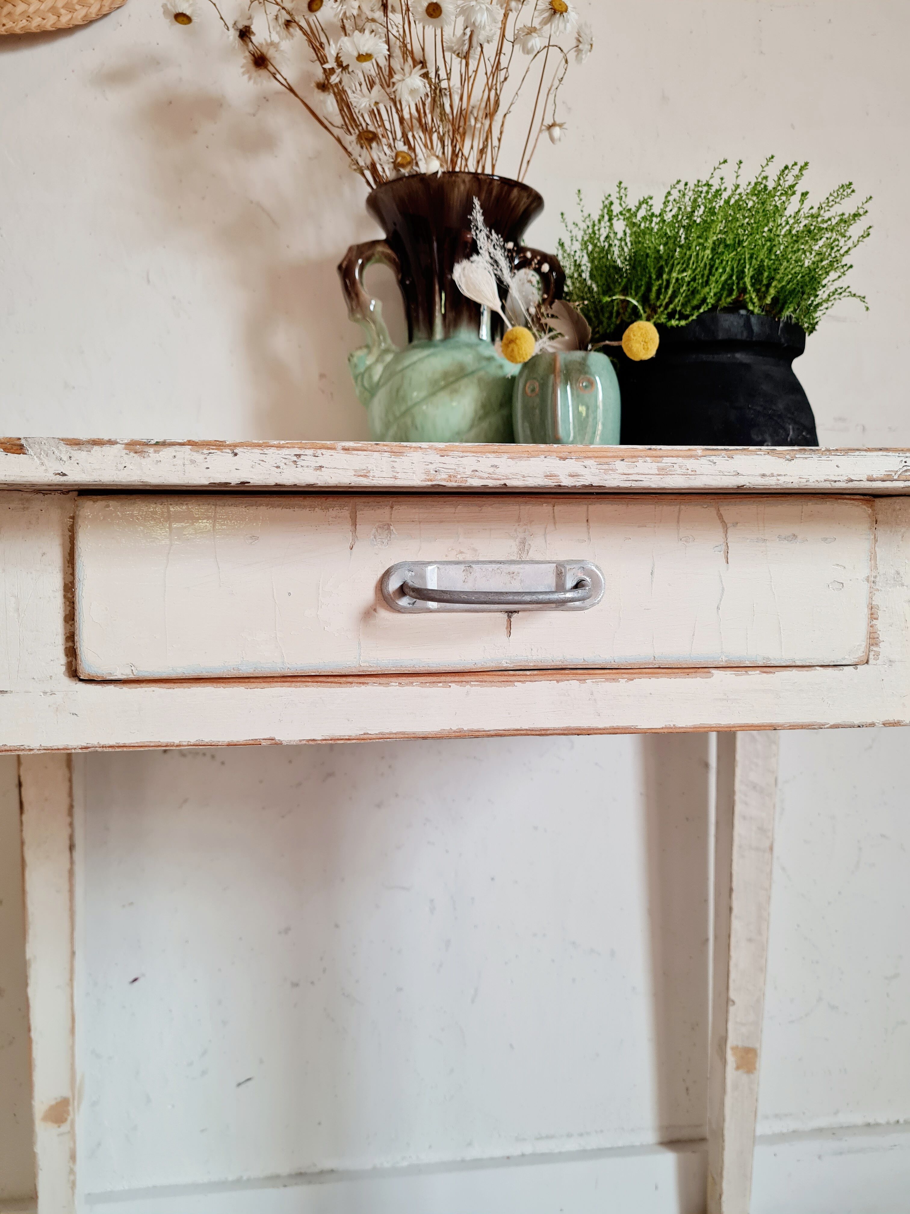 Skated white farm table