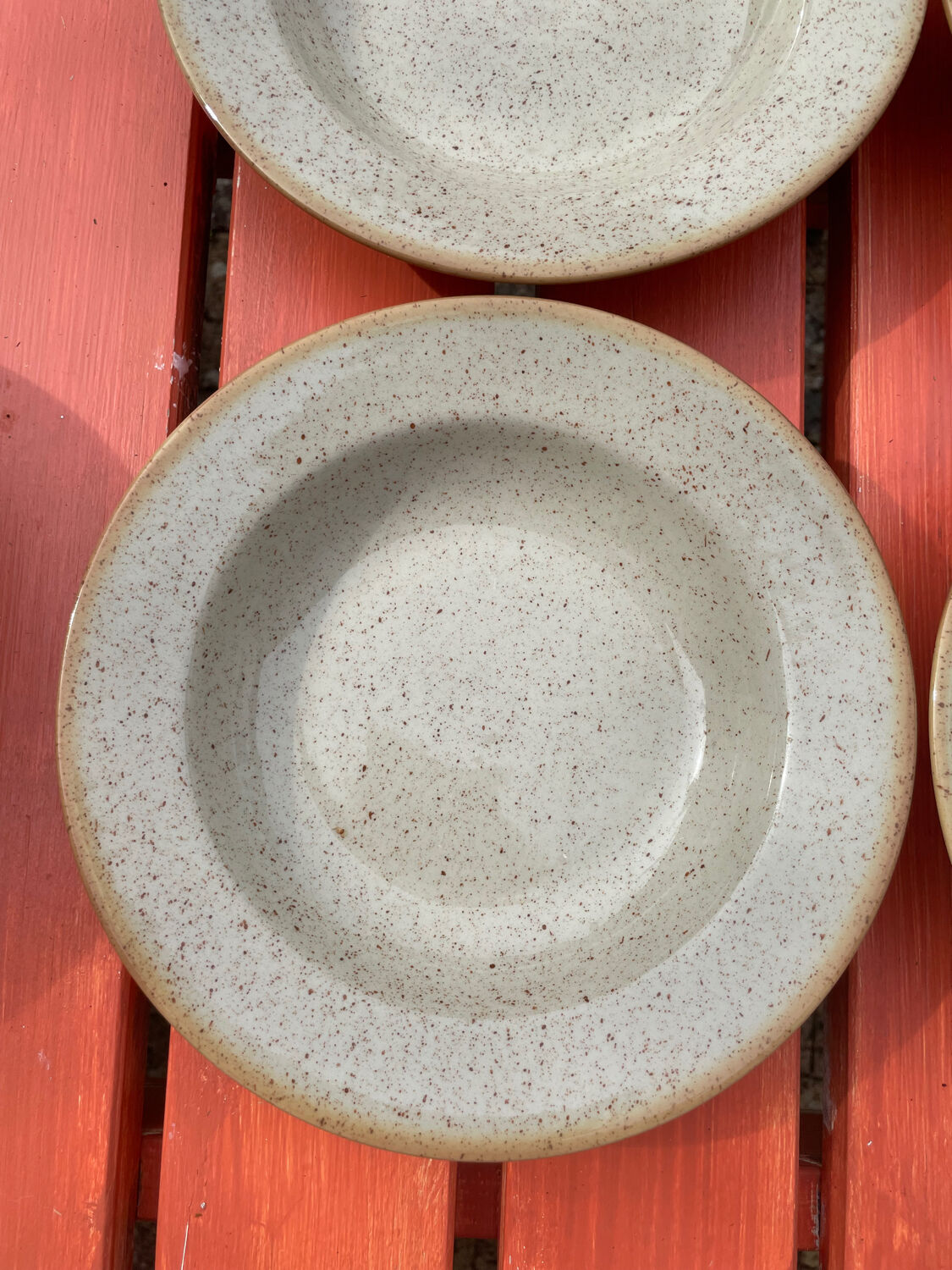 6 Hollow sandstone plates speckled Tulowice mid century XXe