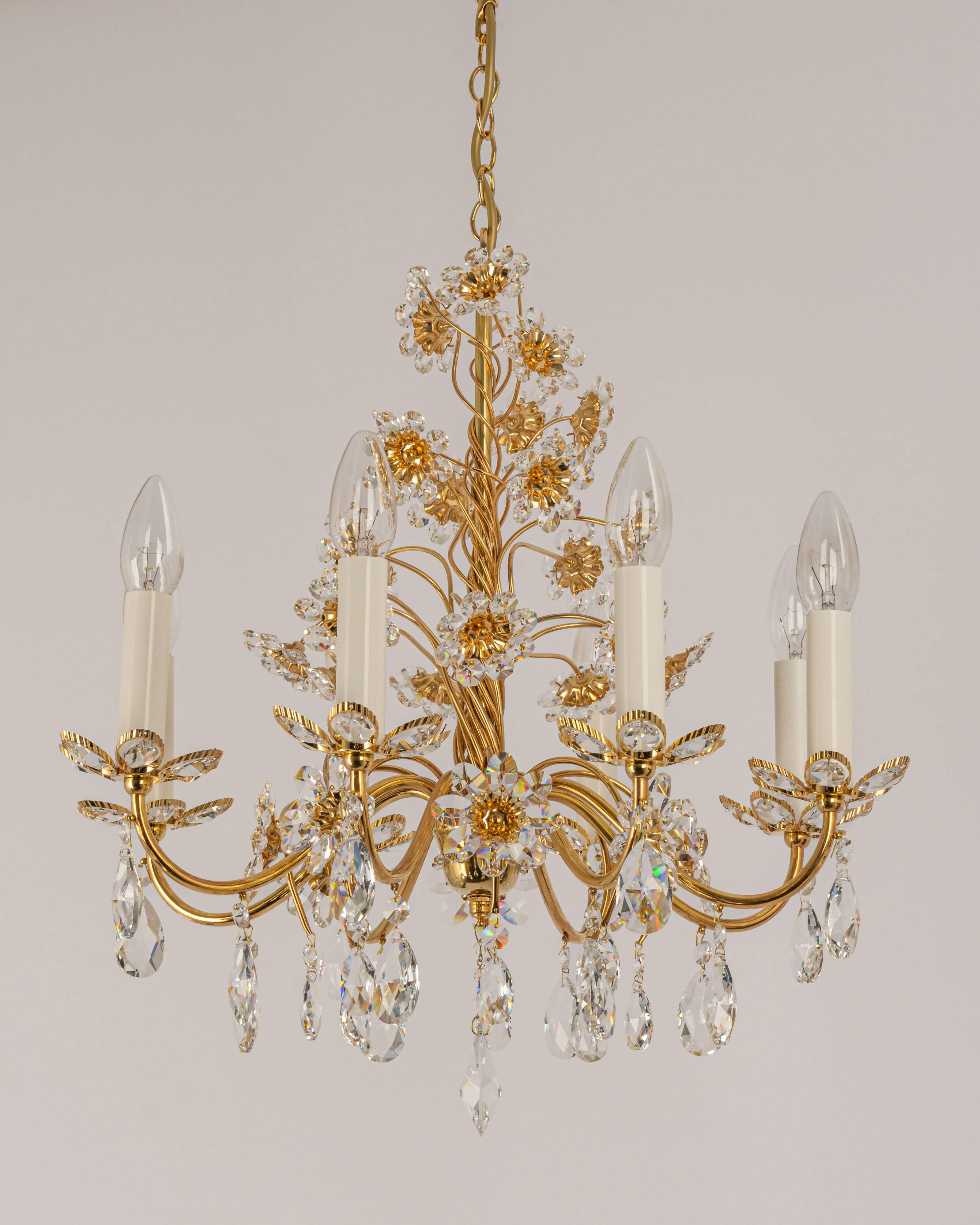 Large flower-shaped chandelier in gilded brass by Palwa, Germany, 1970s.