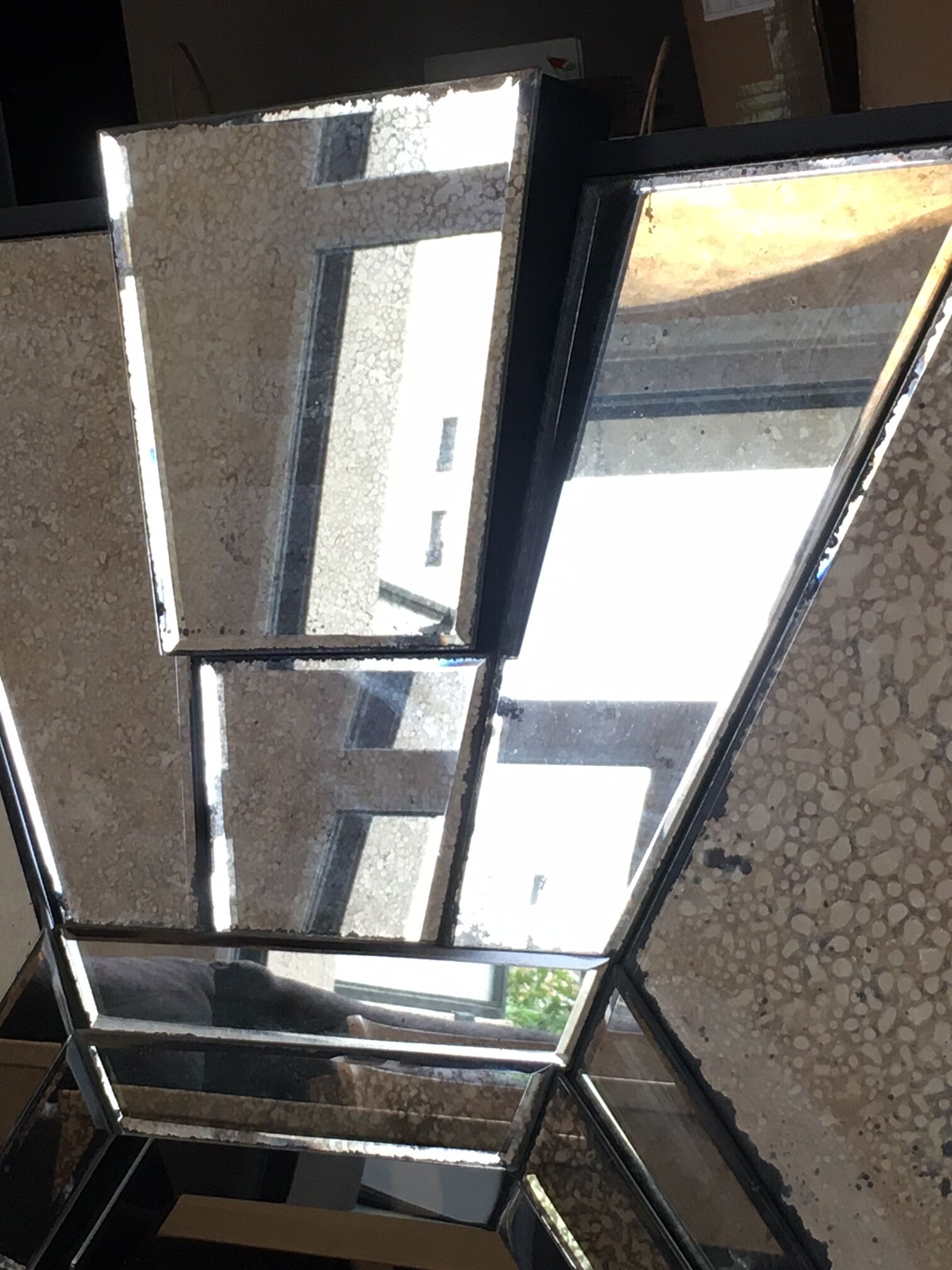 Art deco mirror 107x89cm