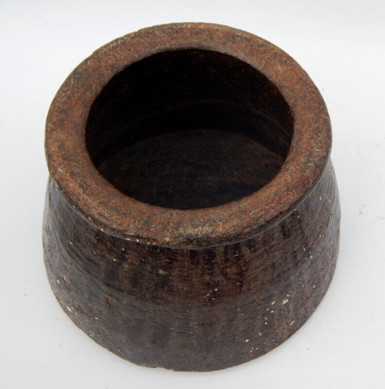 Pot en pierre ancien mortier vide poches stone pot inde