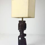 Lampe de table sculpturale en bois sculpté à la main par Gianni Pinna