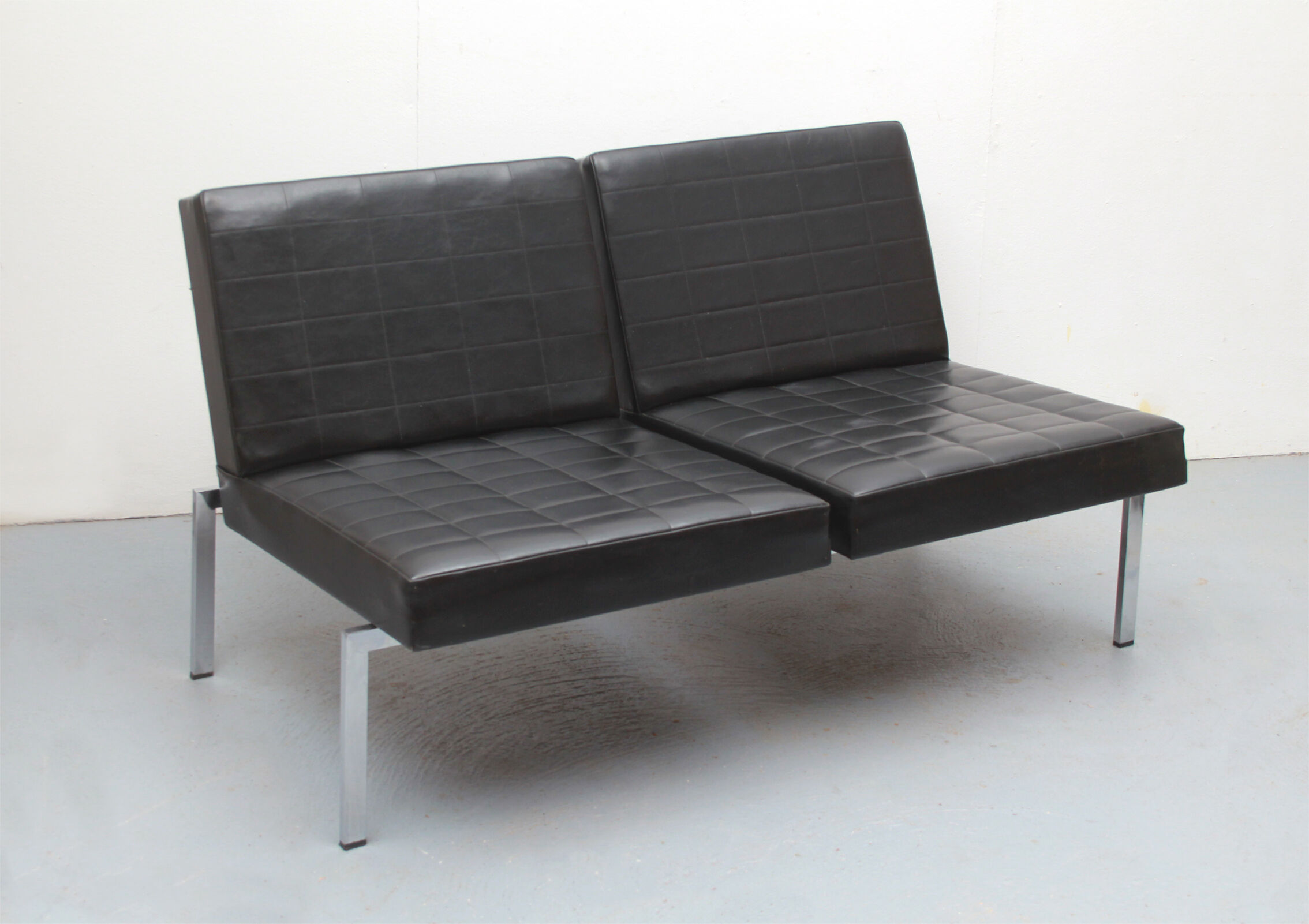 1960s 2-seater sofa in synthetic leather
