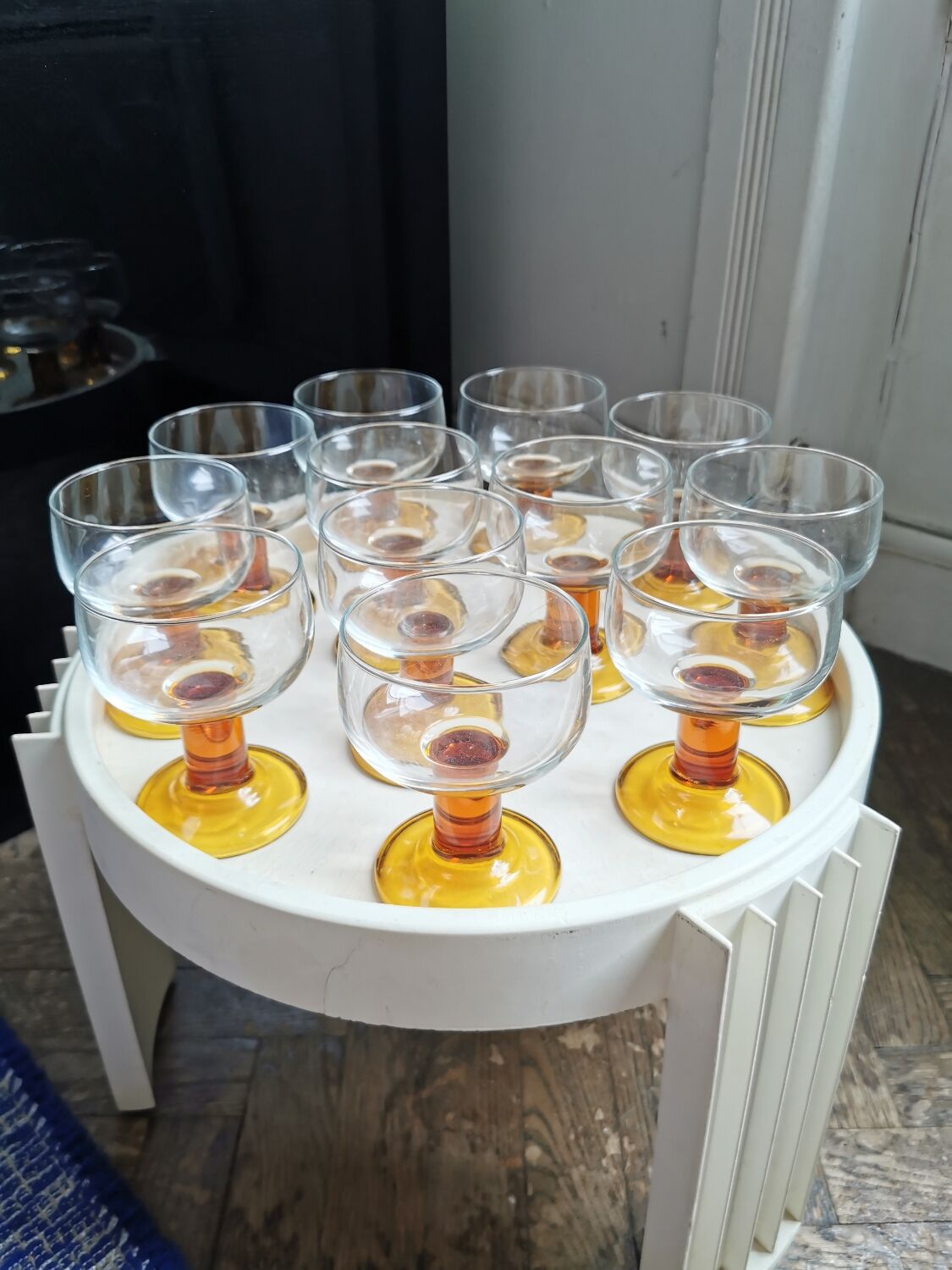 Lot of 12 vintage glasses