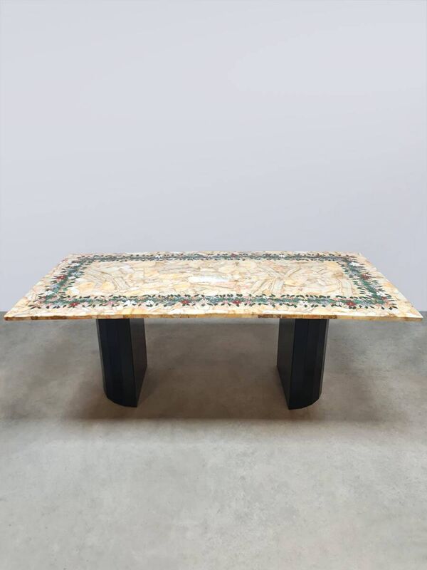 Table à manger vintage italienne en marbre, onyx avec motif floral « Edelweiss »