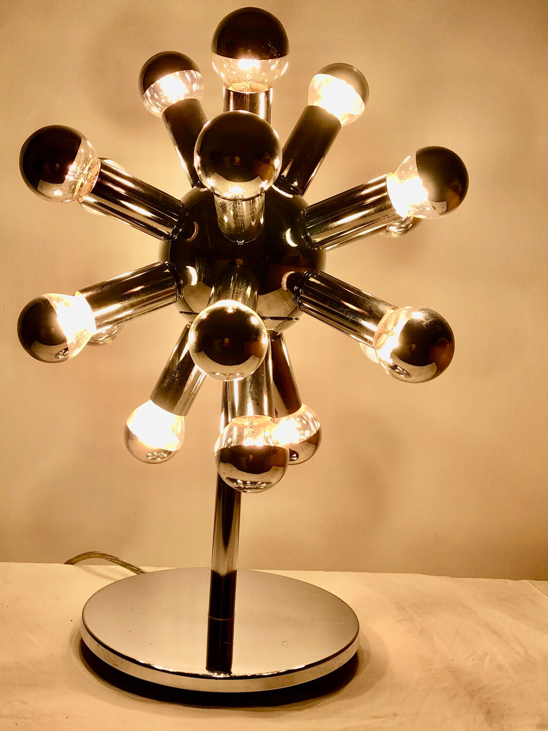 Sputnik designer table lamp