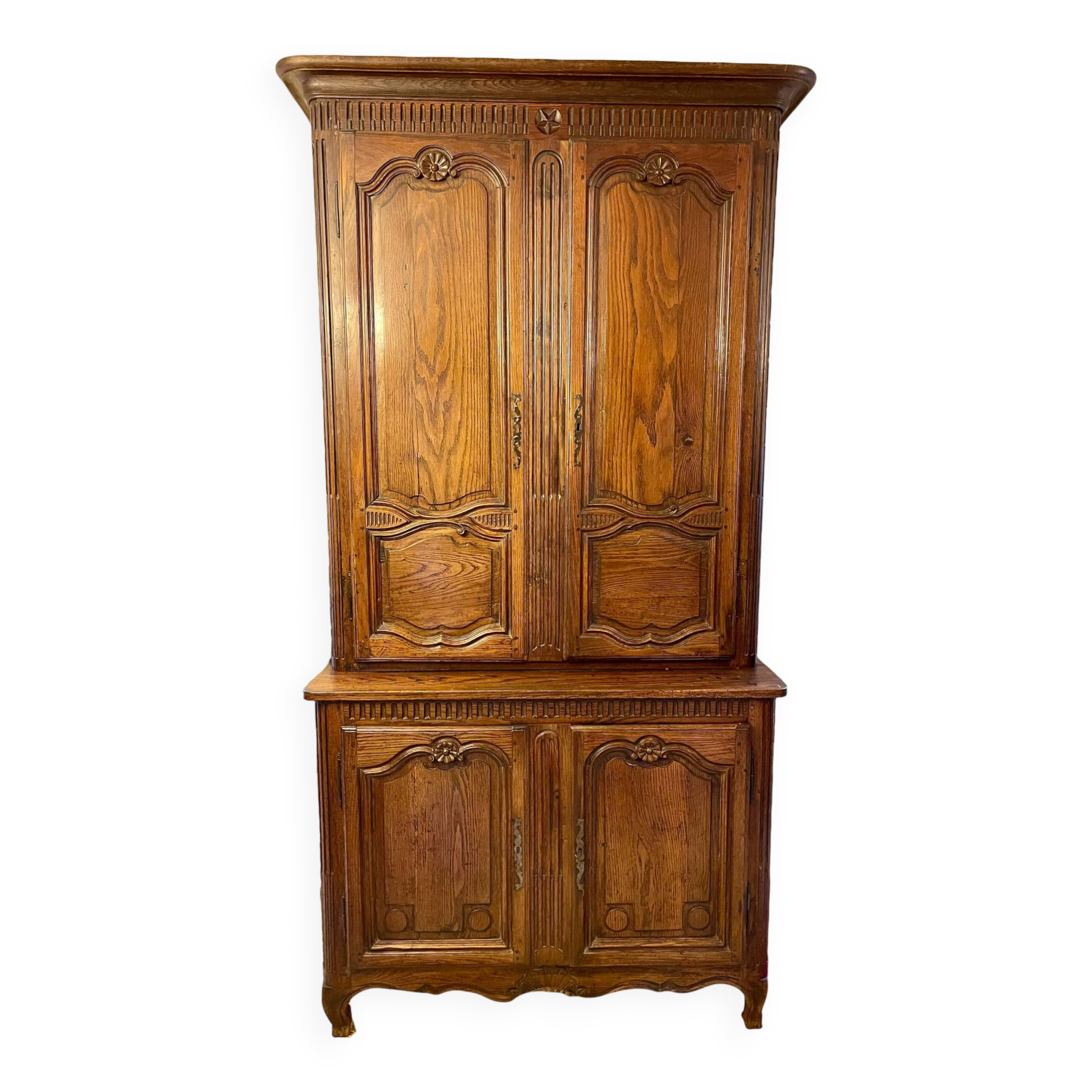 2-body Louis XV sideboard in 18th century walnut