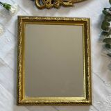 Miroir vintage doré en bois
