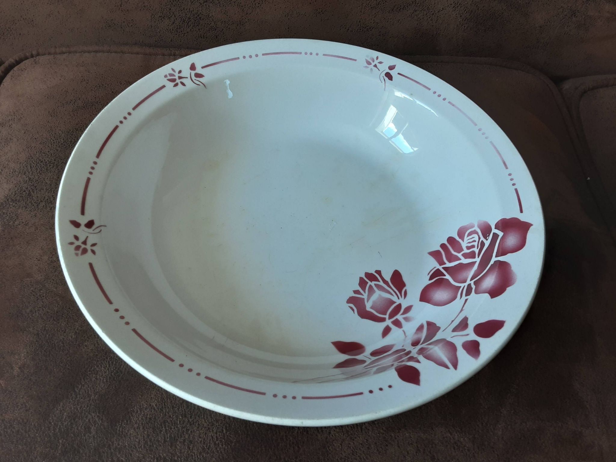 St Amand salad bowl