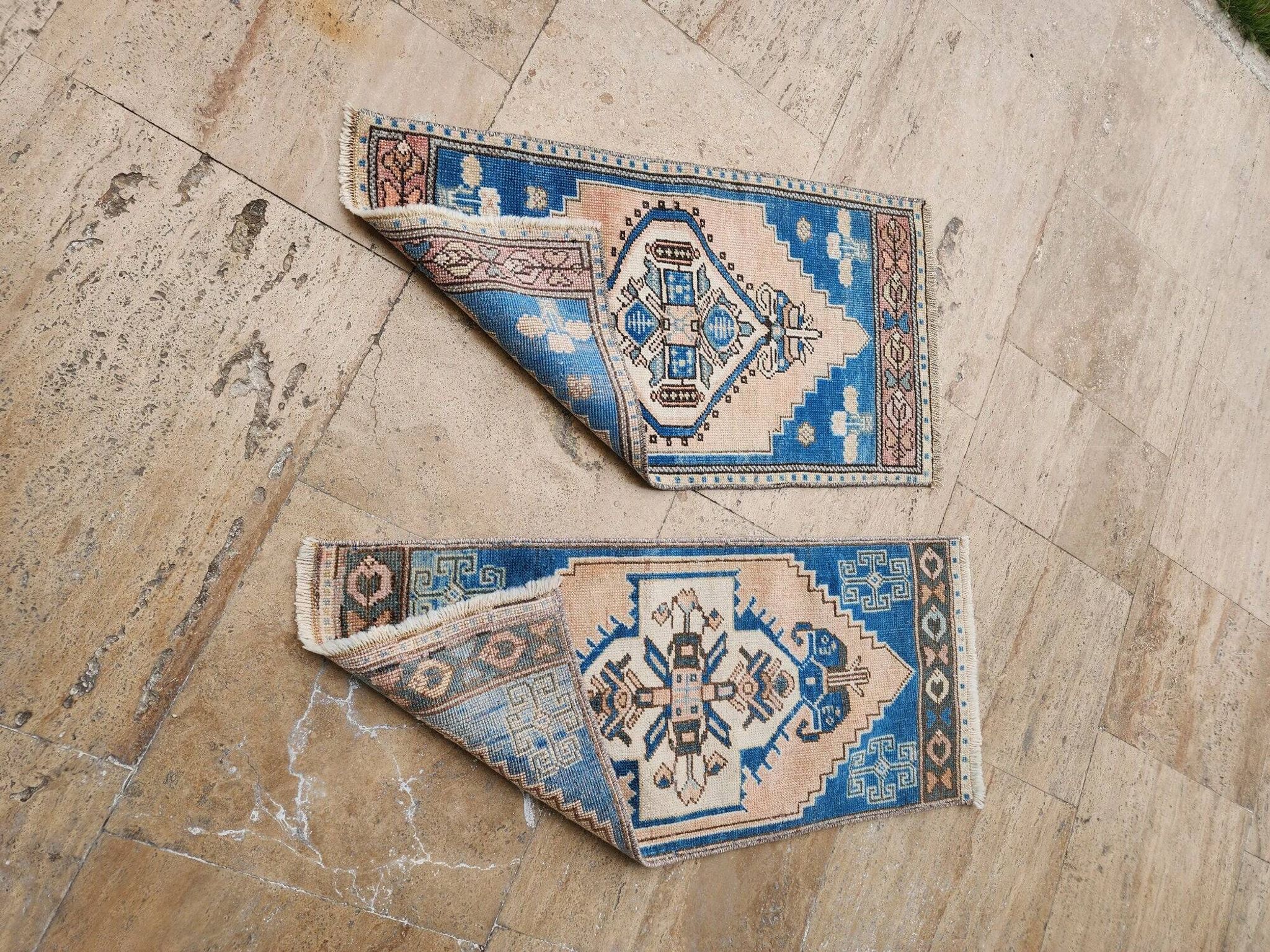 Set of 2 vintage handmade Turkish rugs 43x99 cm