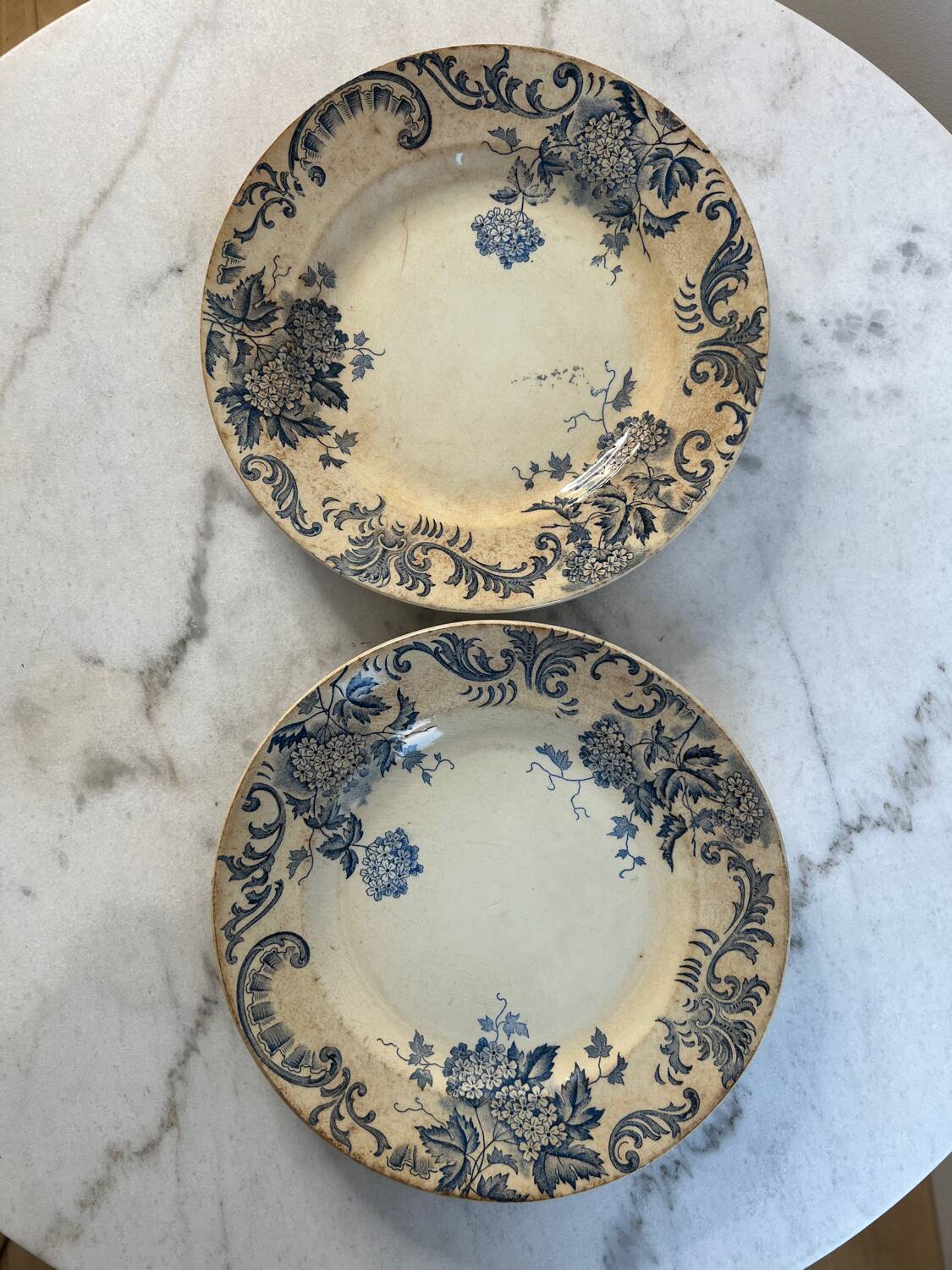 2 flat plates, iron earth snowball, St Amand