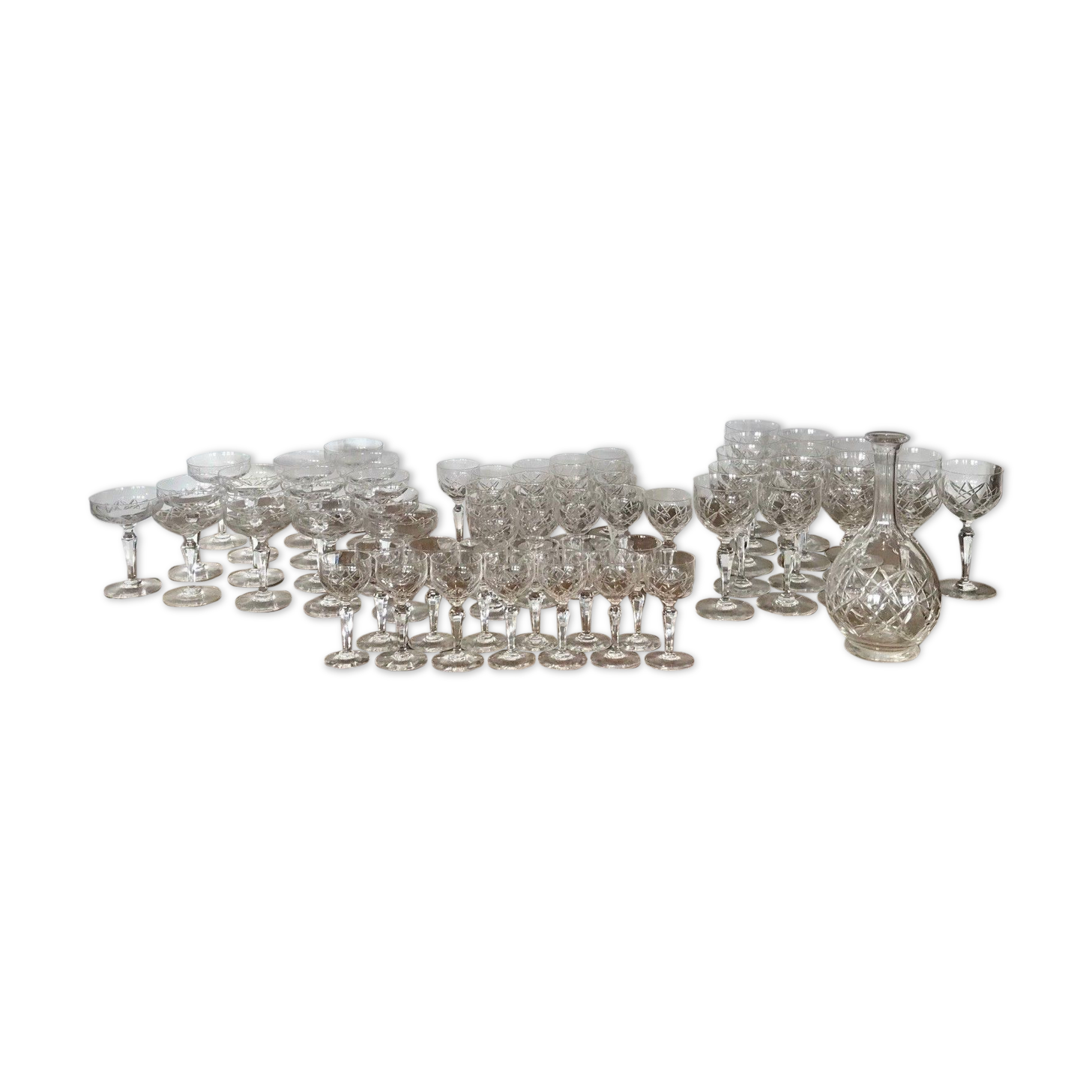 Service of 62 pieces cut crystal glasses