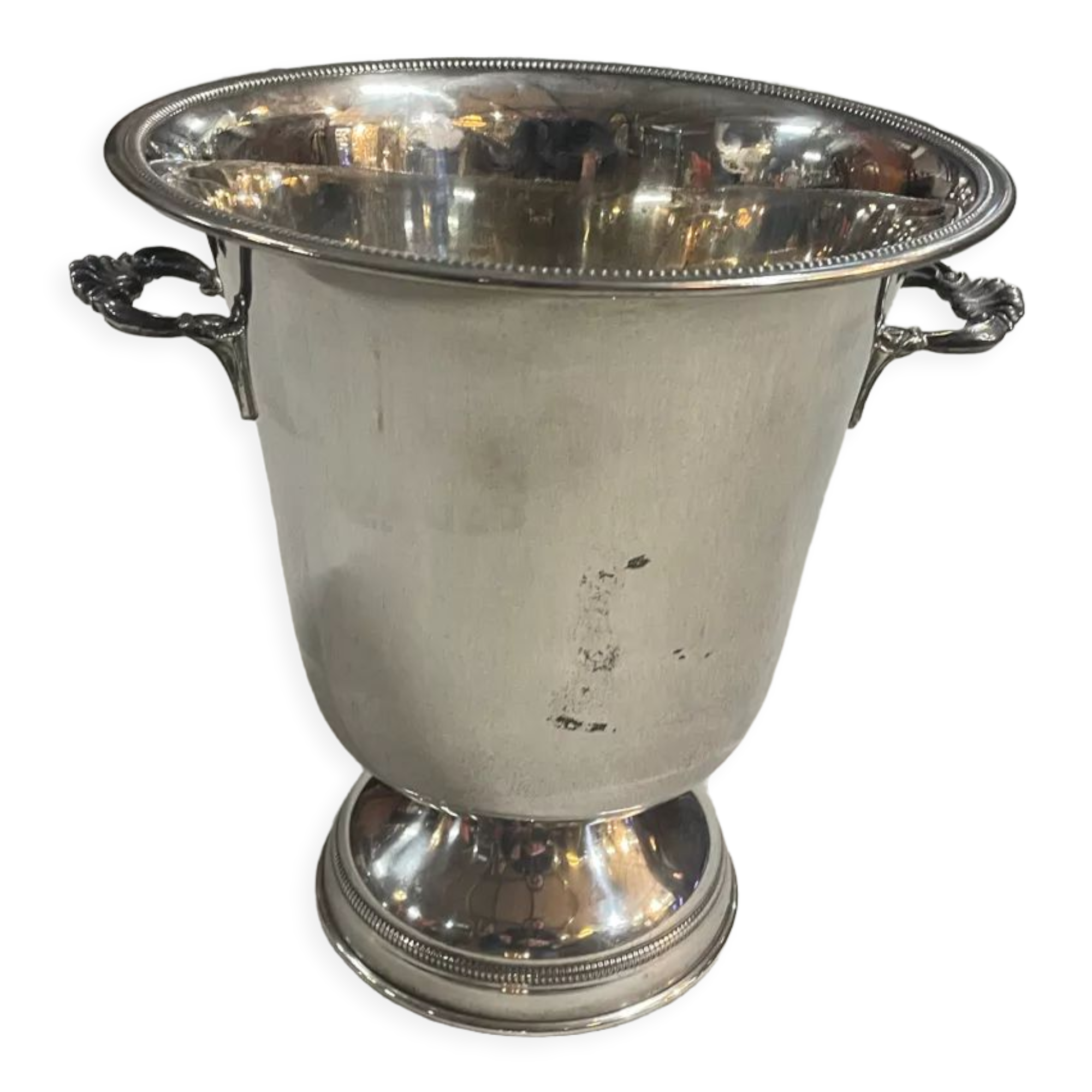 Champagne bucket in silver metal