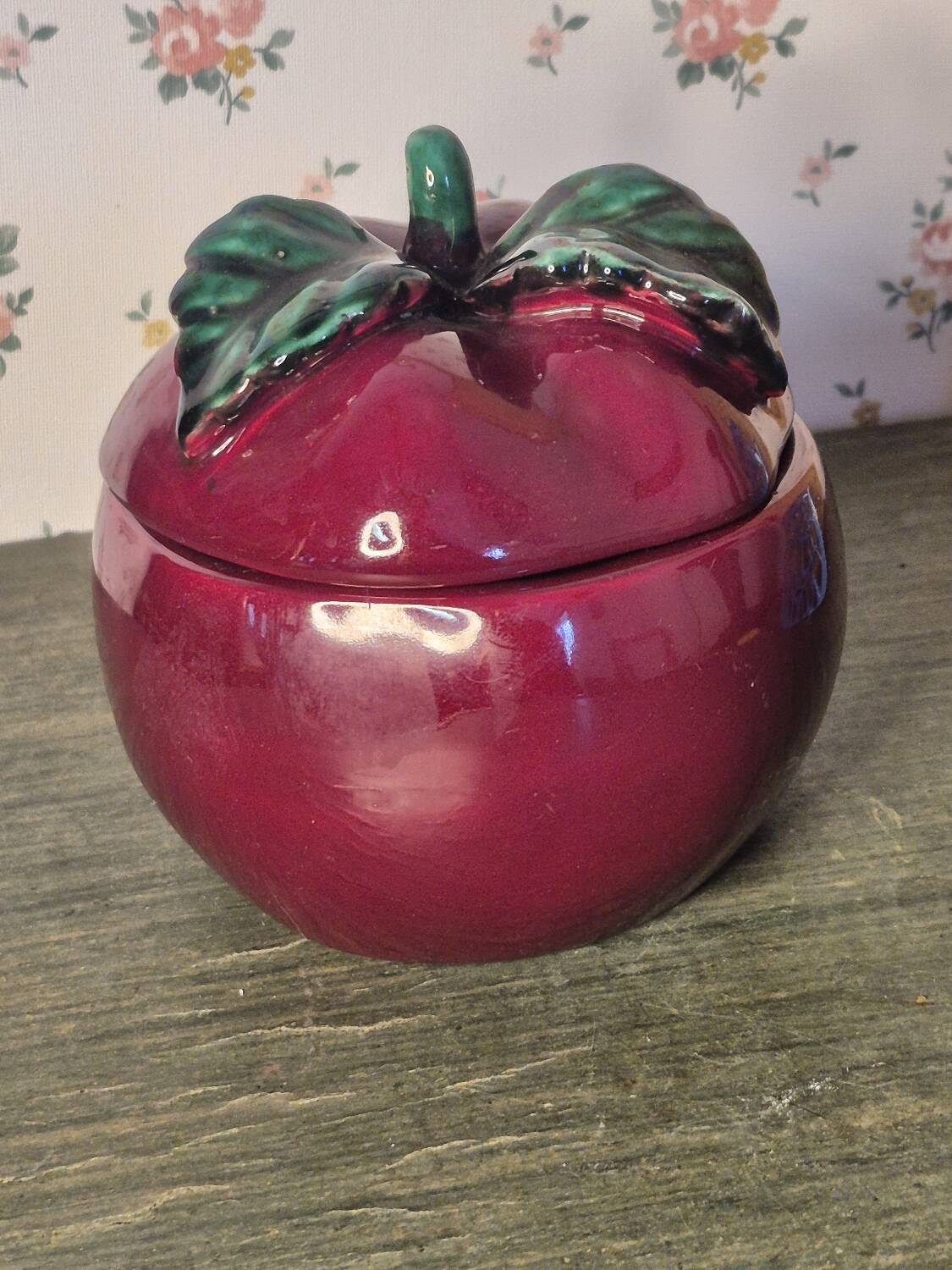 Vintage fruit bowl