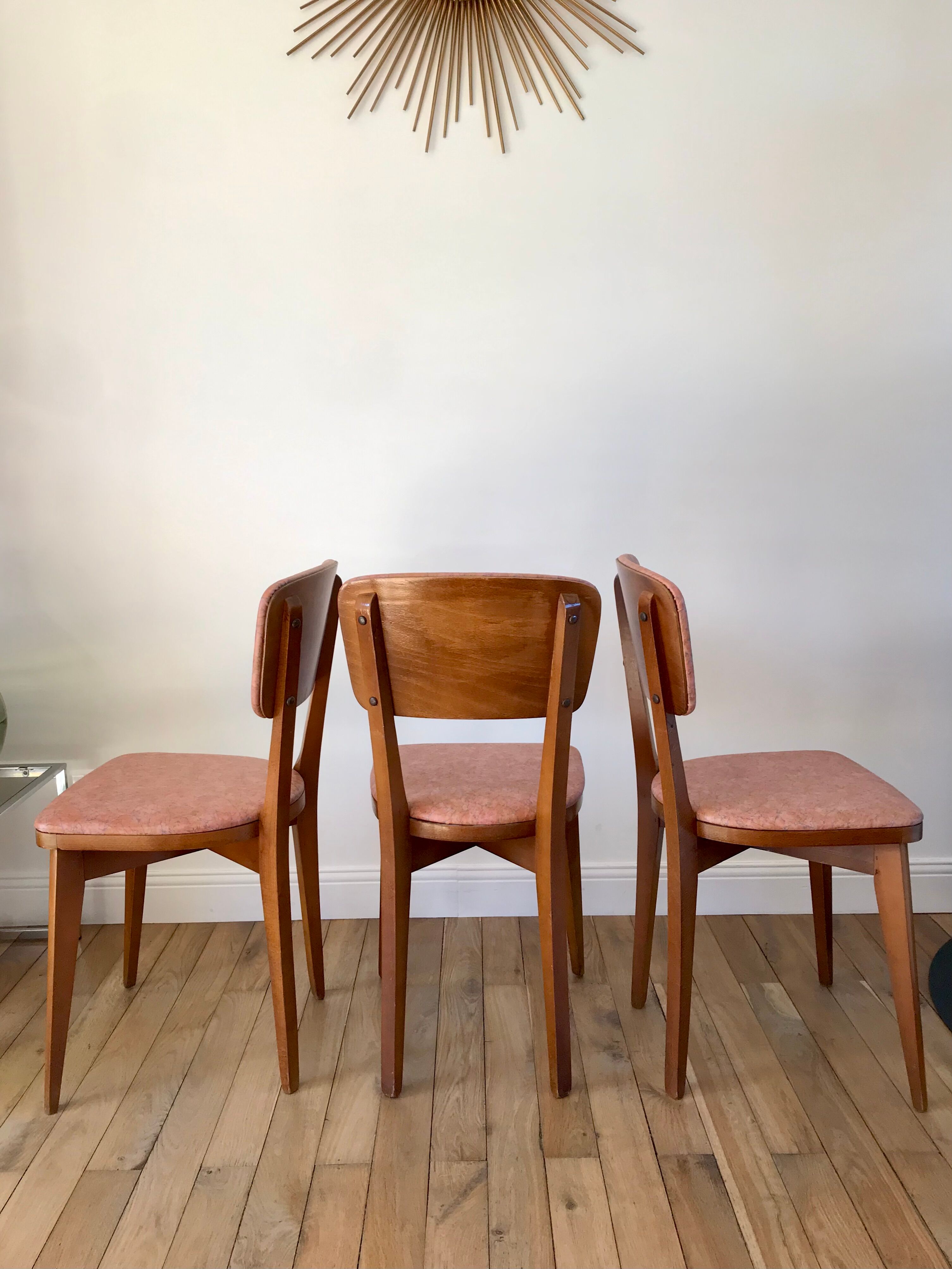 Set of 6 Scandinavian chairs in beech wood and pastel skaï 50s
