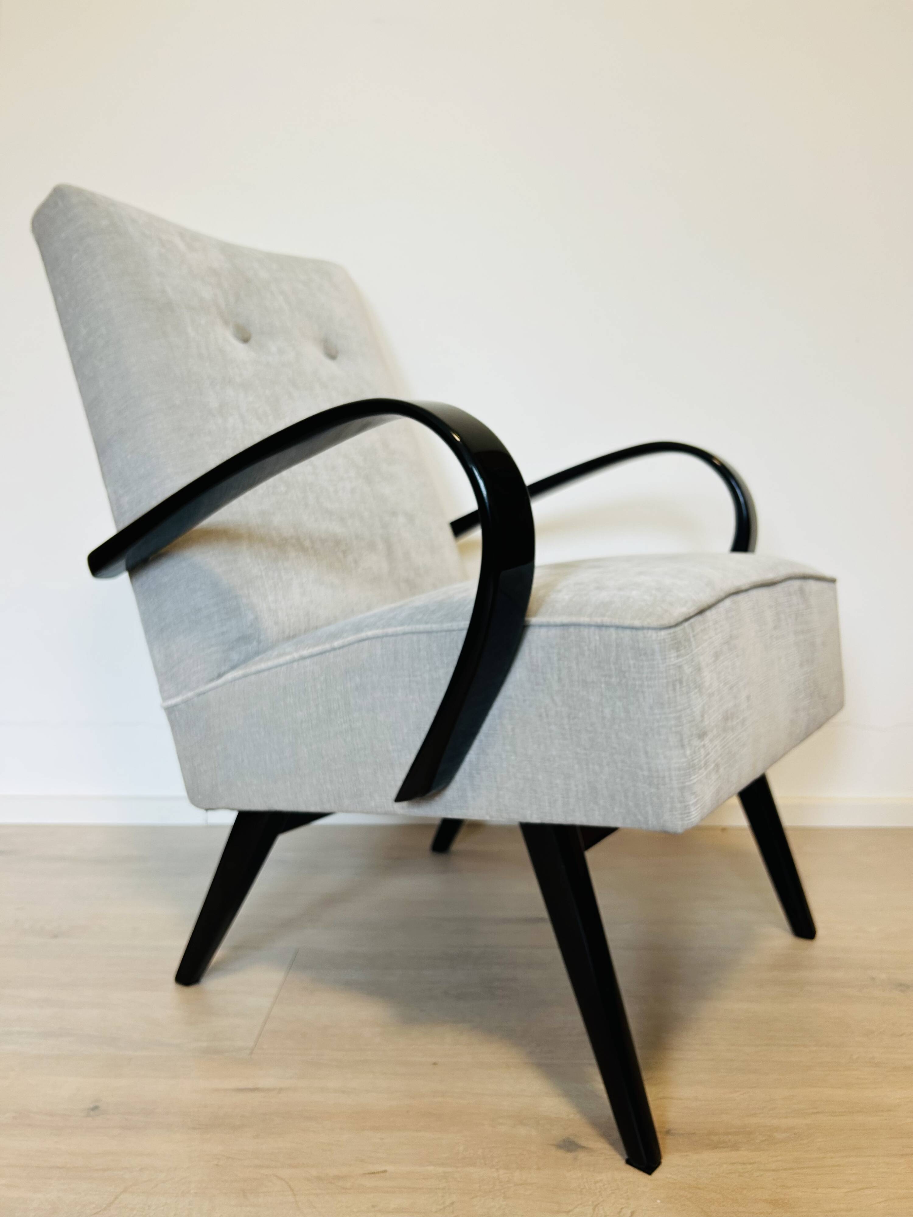 Vintage Armchair by Jaroslav Šmidek for TON, 1960´s