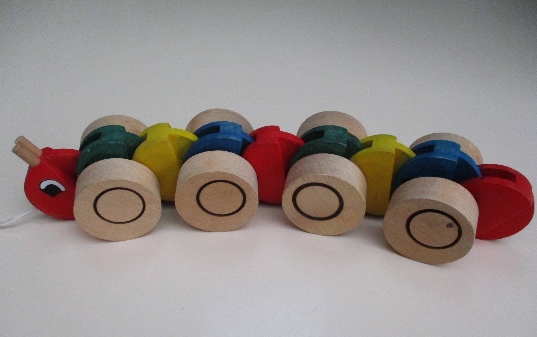 Milly Centipede articulated to pull in wood