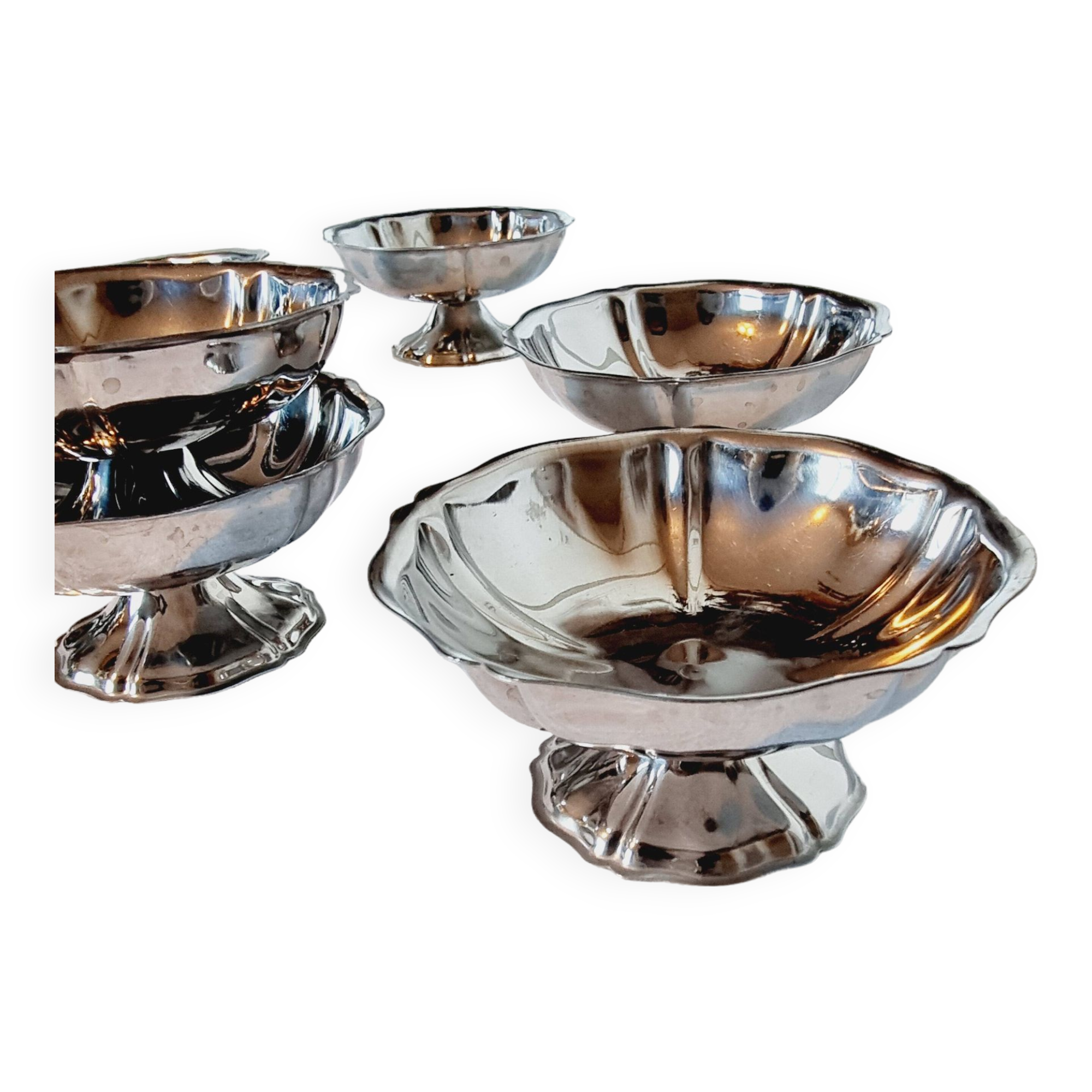 6 classic ice cream or Macedonian stainless steel bowls