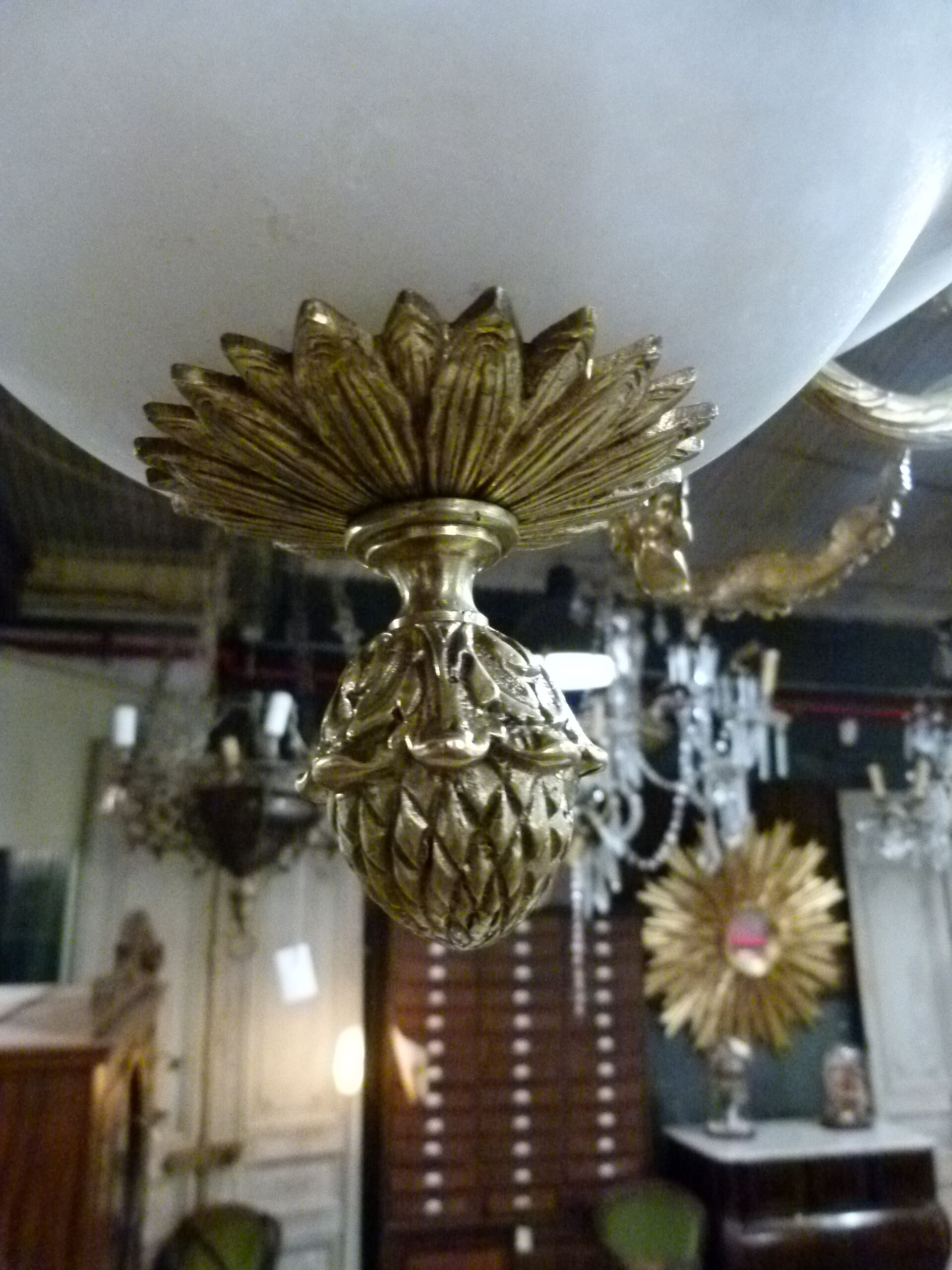 Lamp in bronze and alabaster XXth