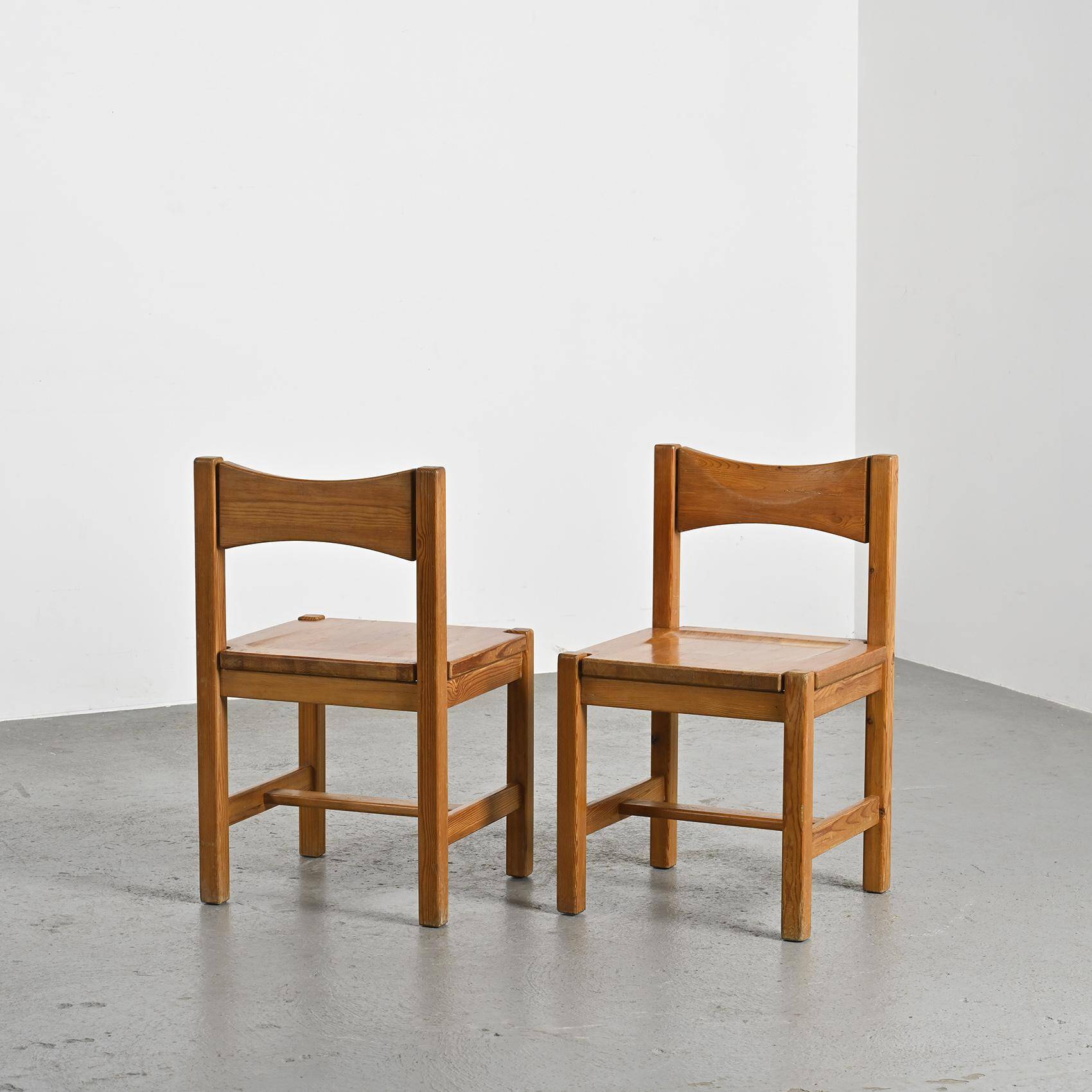 Pair of Hongisto chairs by Ilmari Tapiovaara, 1963