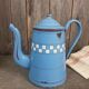 Antique enamelled coffee maker - Kitchen decoration