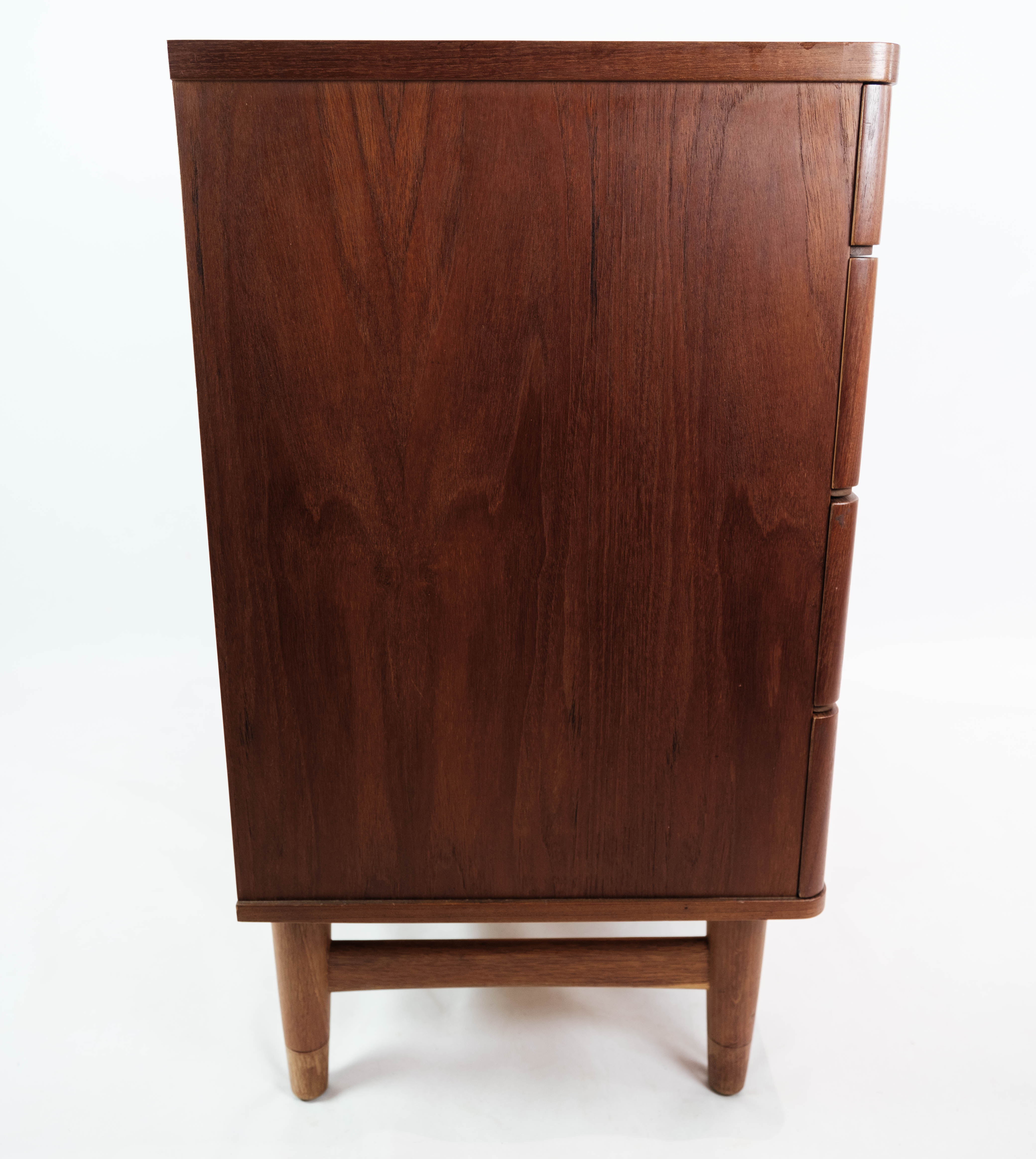 Chest of drawers in teak with four drawers, of Danish design, 1960s
