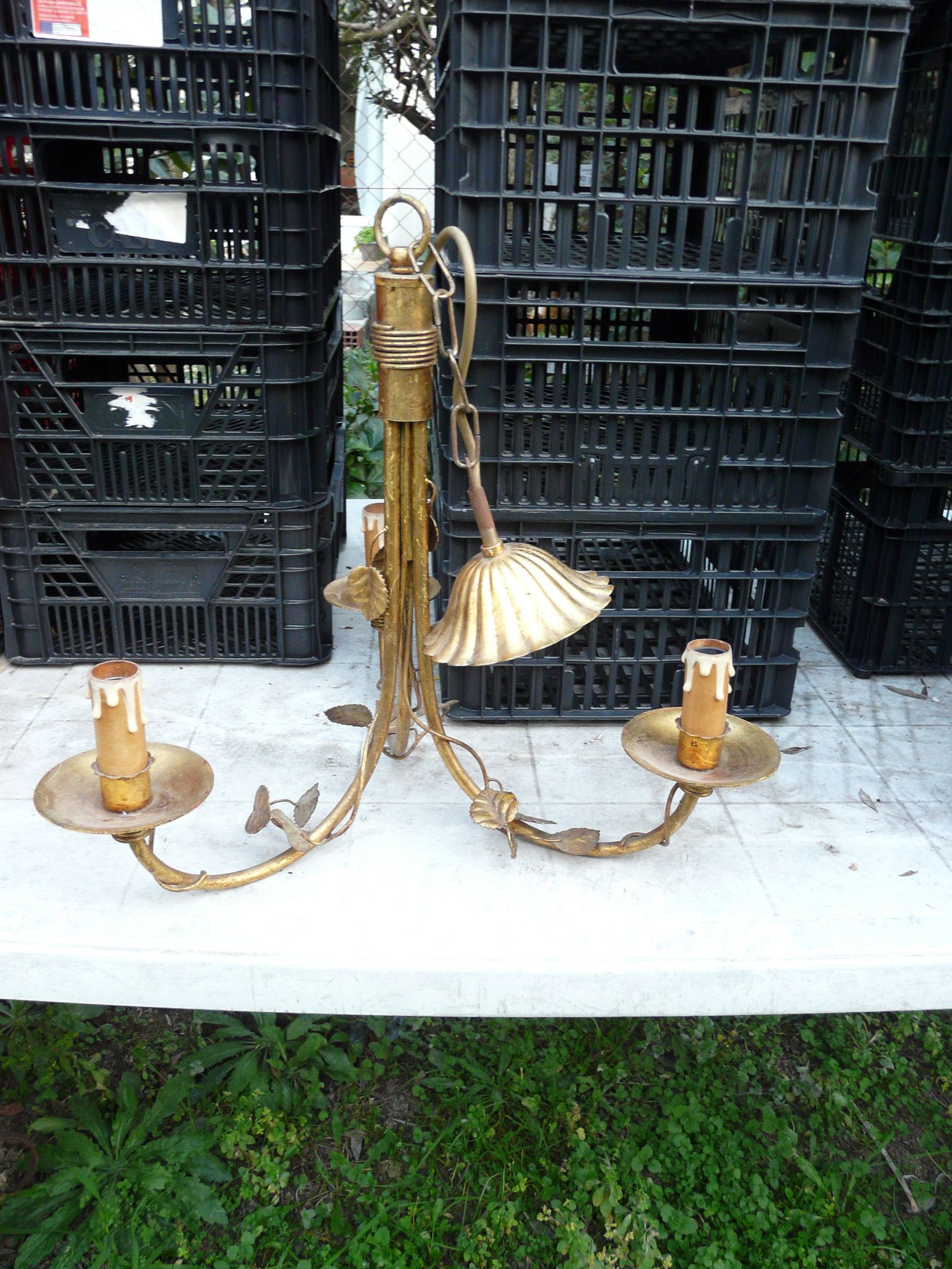 Lustre en métal doré vieilli Masca, années 60