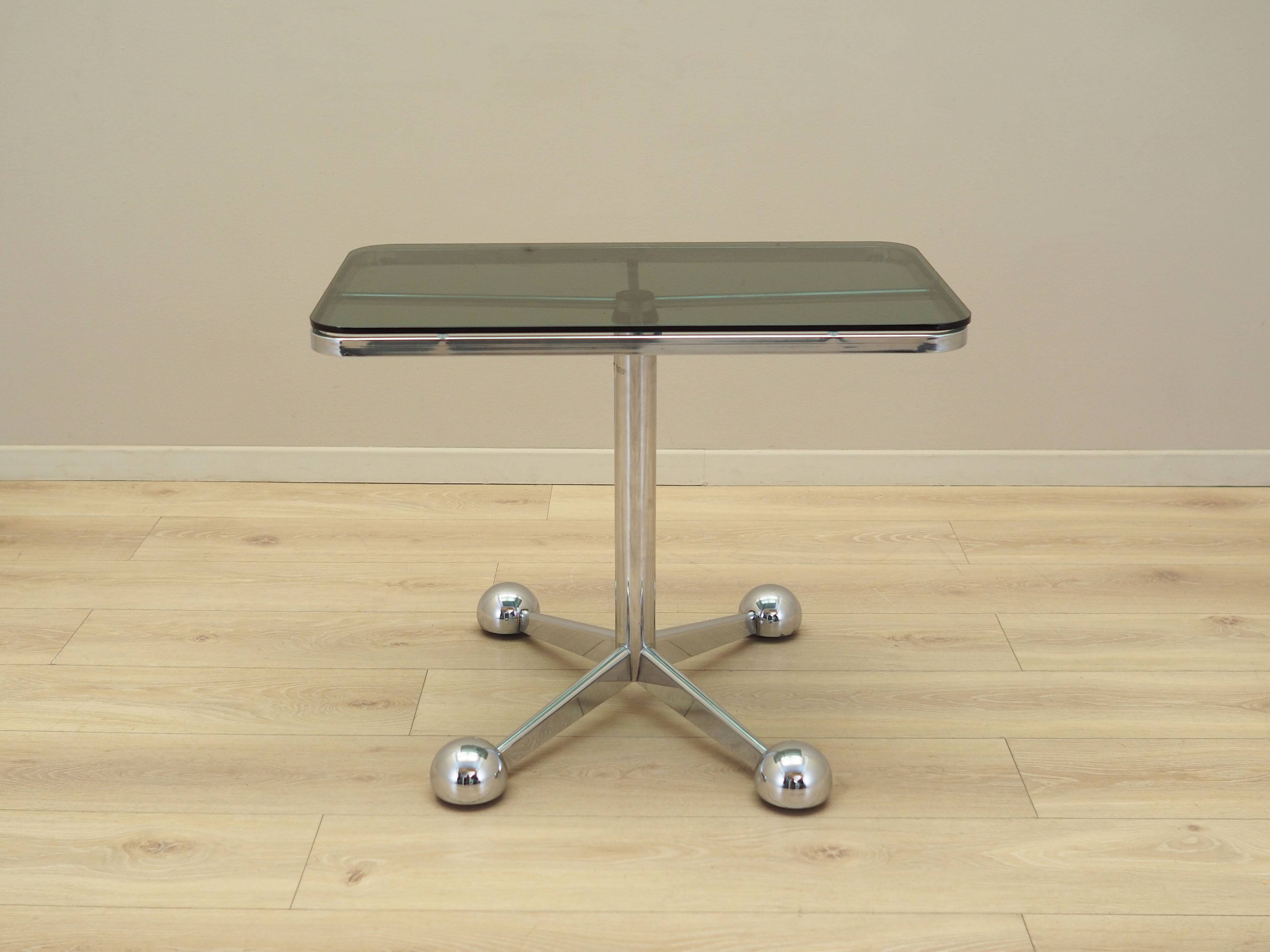 Coffee table on wheels, Italian design, 1970s, manufacturer: Allegri