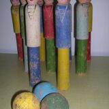 Set of 9 wooden pins