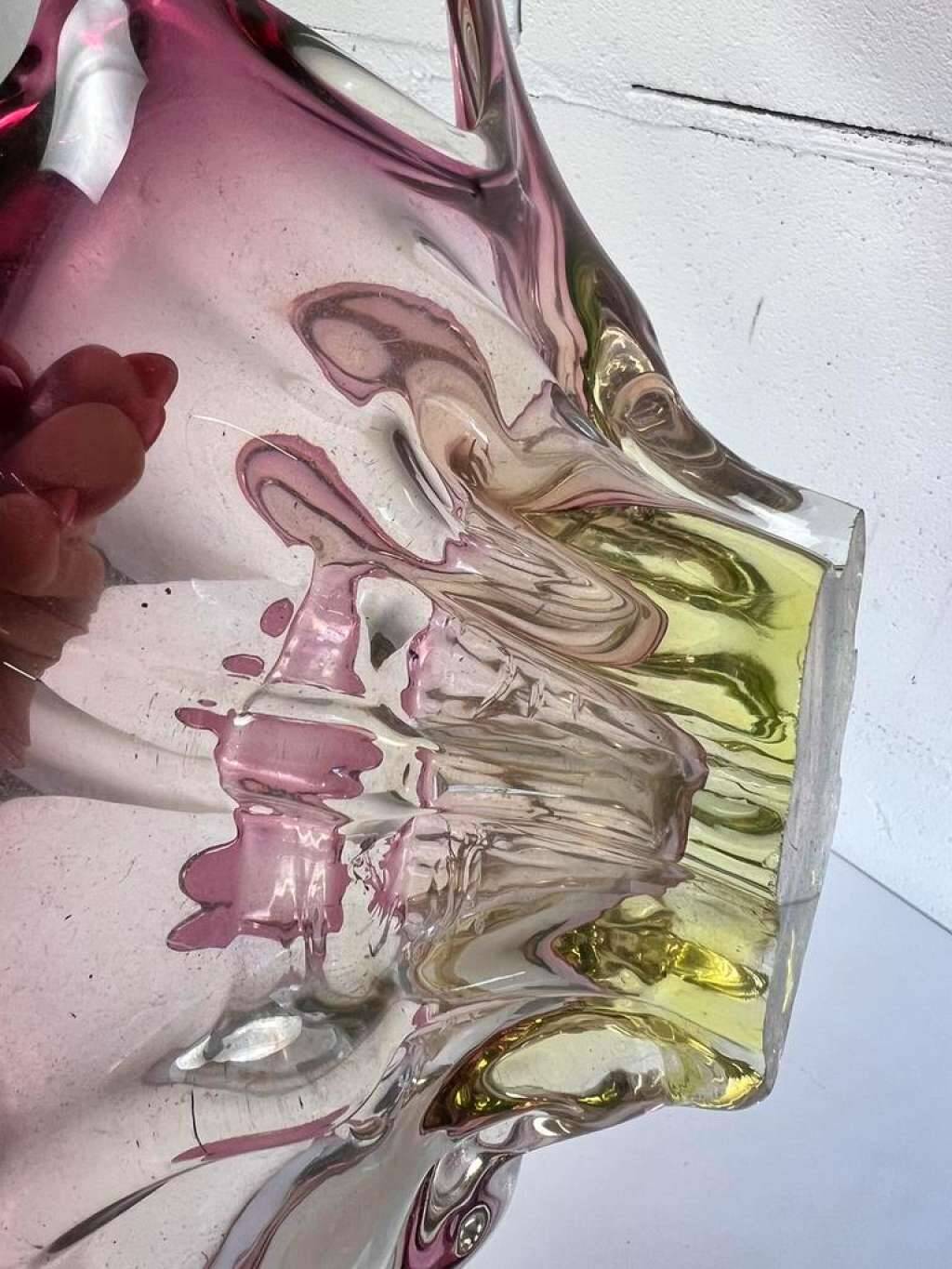 Vintage pink/green murano glass bowl/decor