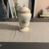 Moustiers pharmacy pot