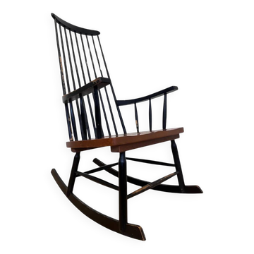 Fauteuil à bascule Varjosen Puunjalostus en hêtre des années 1960, Finlande