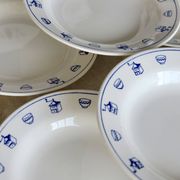 6 vintage earthenware breakfast plates
