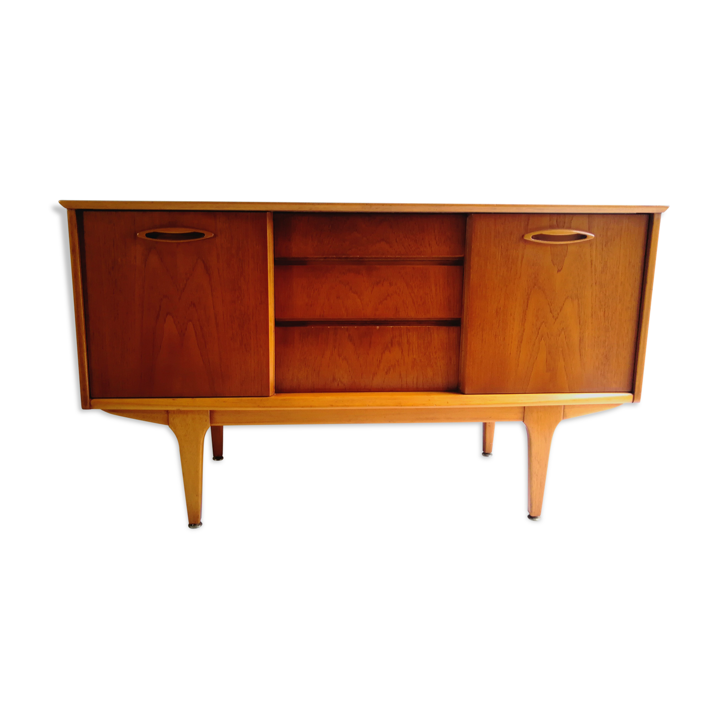 Buffet en teck par Jentique années 1970