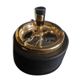 Black ashtray and gold gold gold metal with Soveno wheel