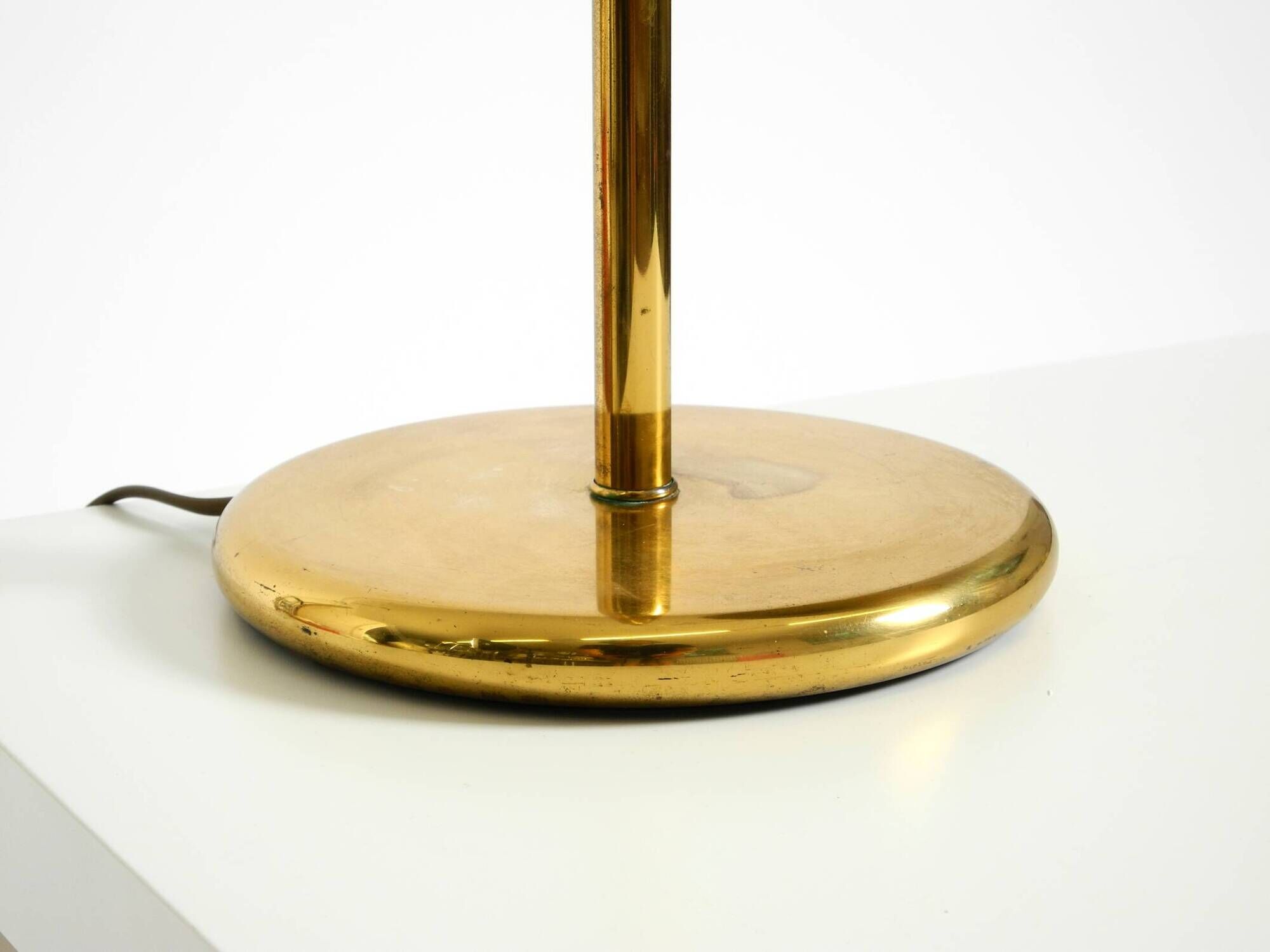 Large original brass table lamp with a conical shade, Mid-Century Modern