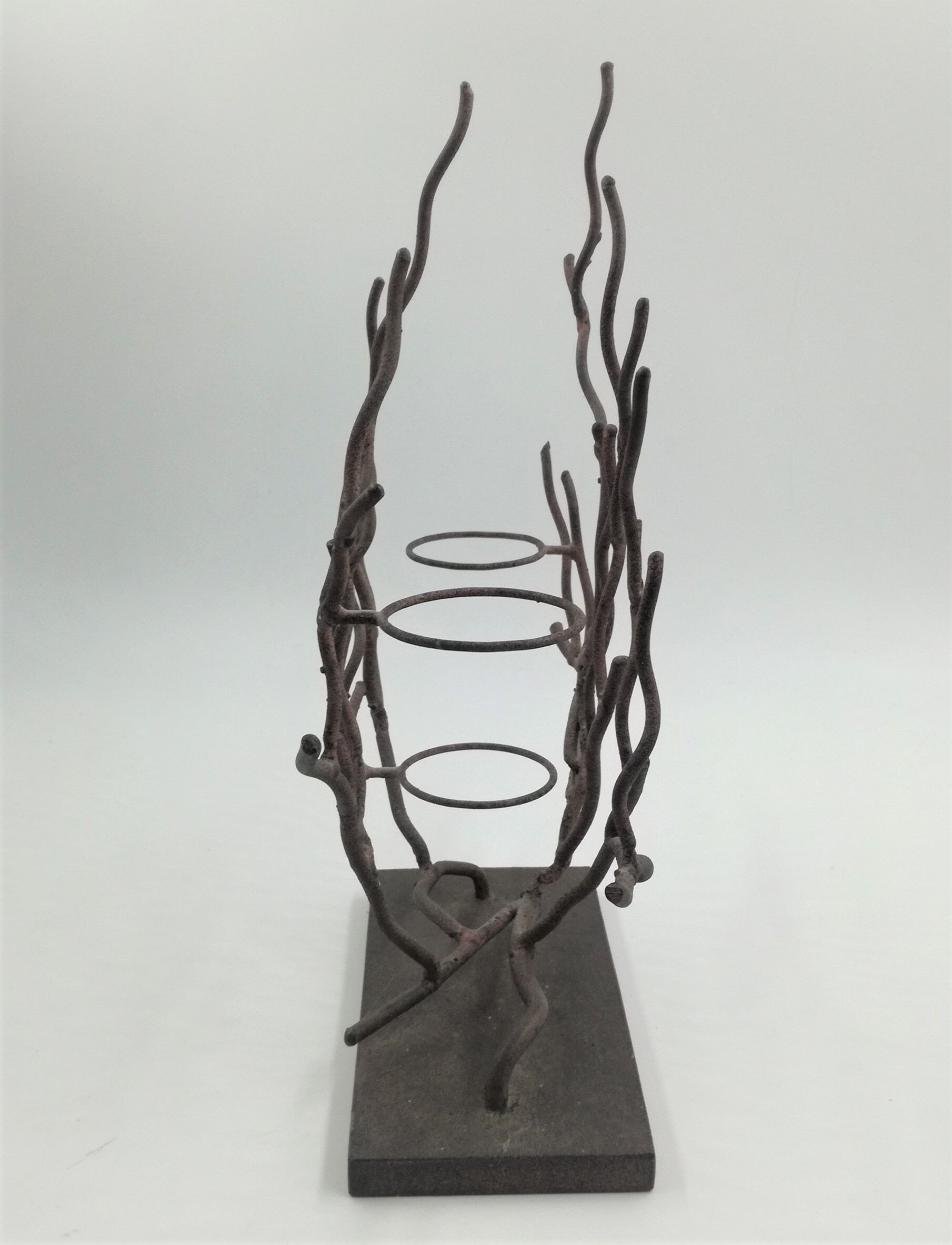 Coral-shaped metal candlestick