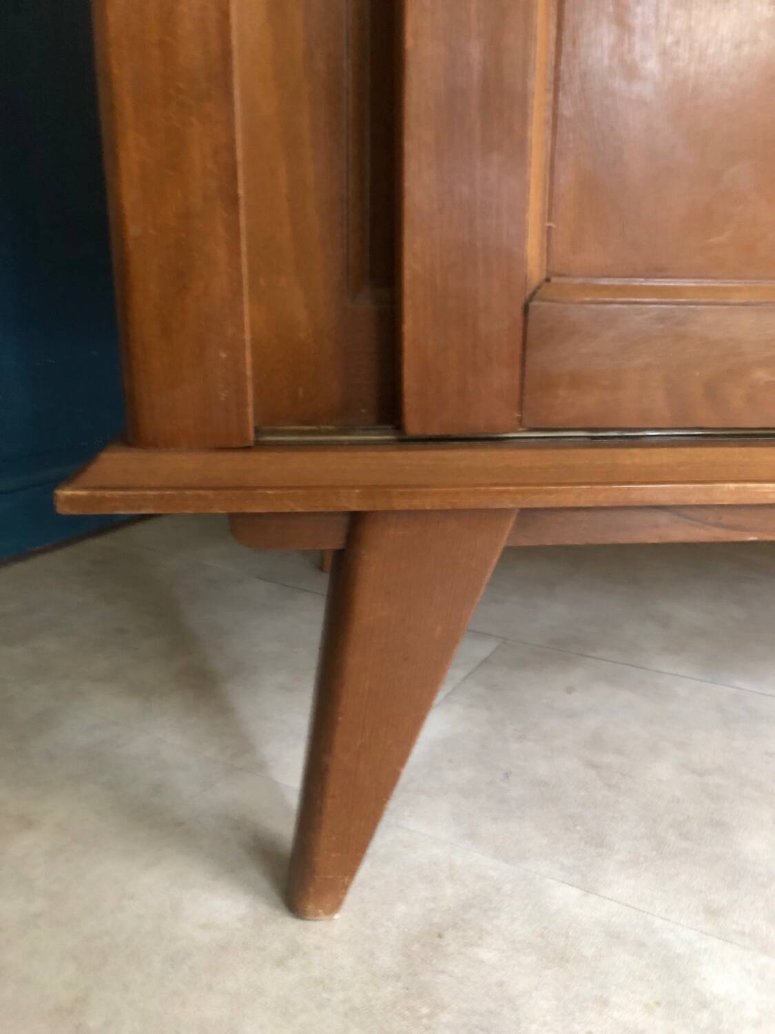 Armoire scandinave vintage