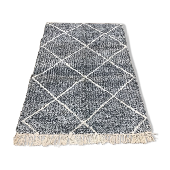 Tapis beni ouarian 250 X 172 cm